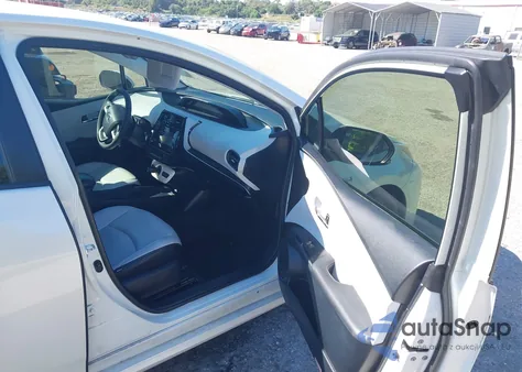 2016 Toyota Prius Two from USA, damaged, VIN JTDKBRFU3G3009897